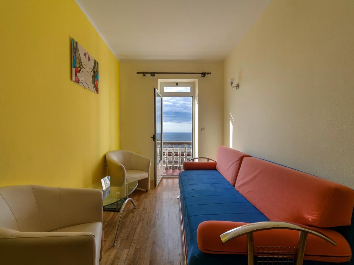 Apartments Krs Medinski Petrovac Екстер'єр фото