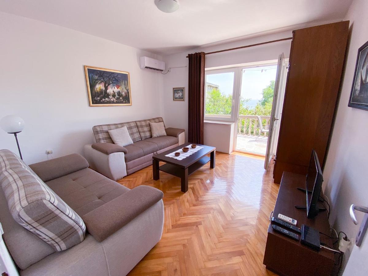 Apartments Krs Medinski Petrovac Екстер'єр фото