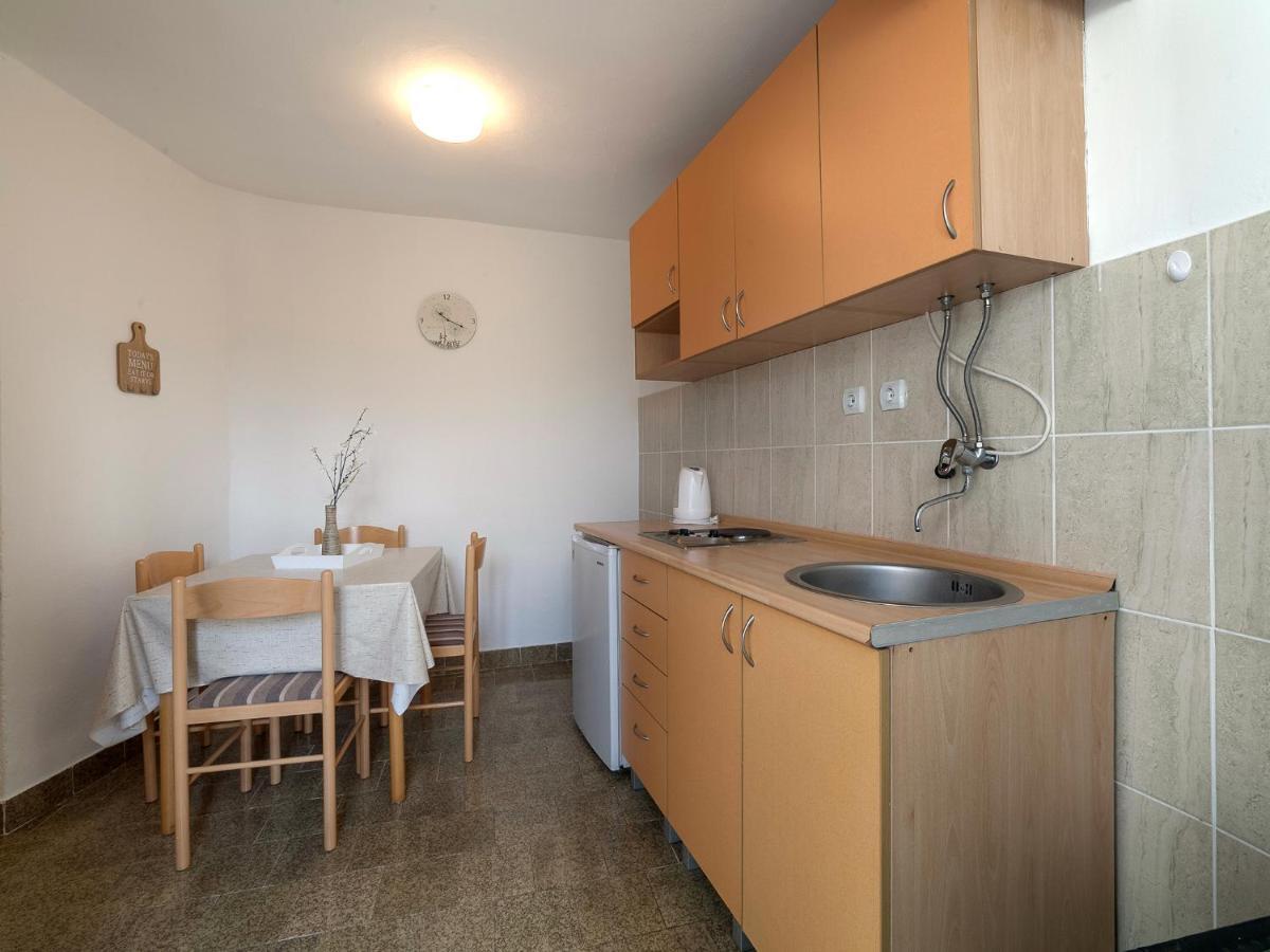 Apartments Krs Medinski Petrovac Екстер'єр фото