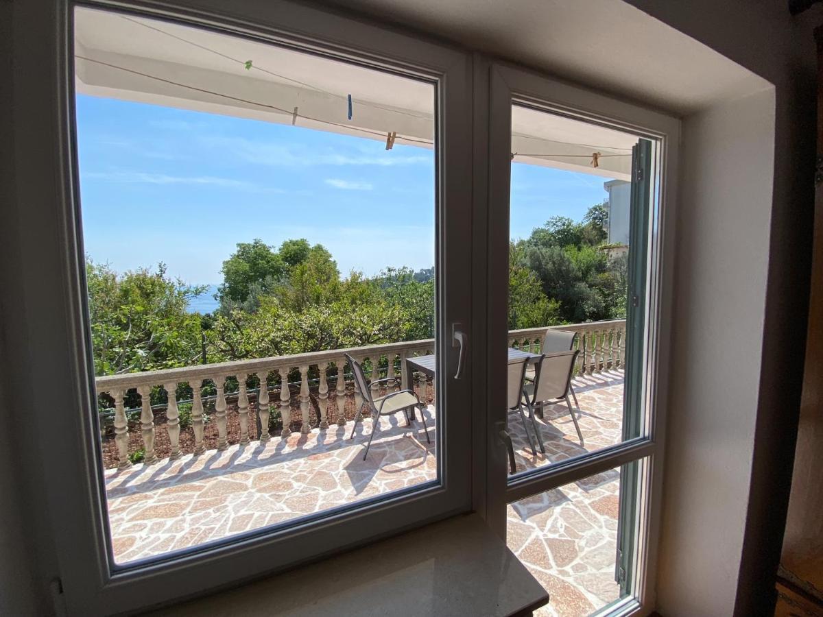 Apartments Krs Medinski Petrovac Екстер'єр фото