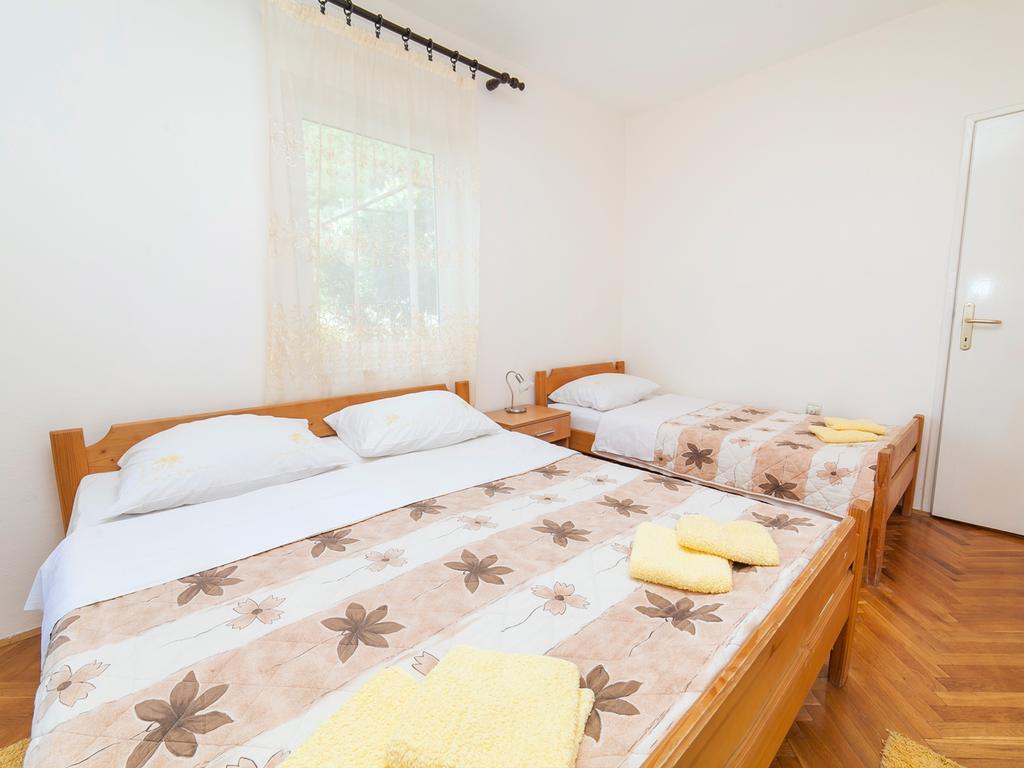 Apartments Krs Medinski Petrovac Екстер'єр фото