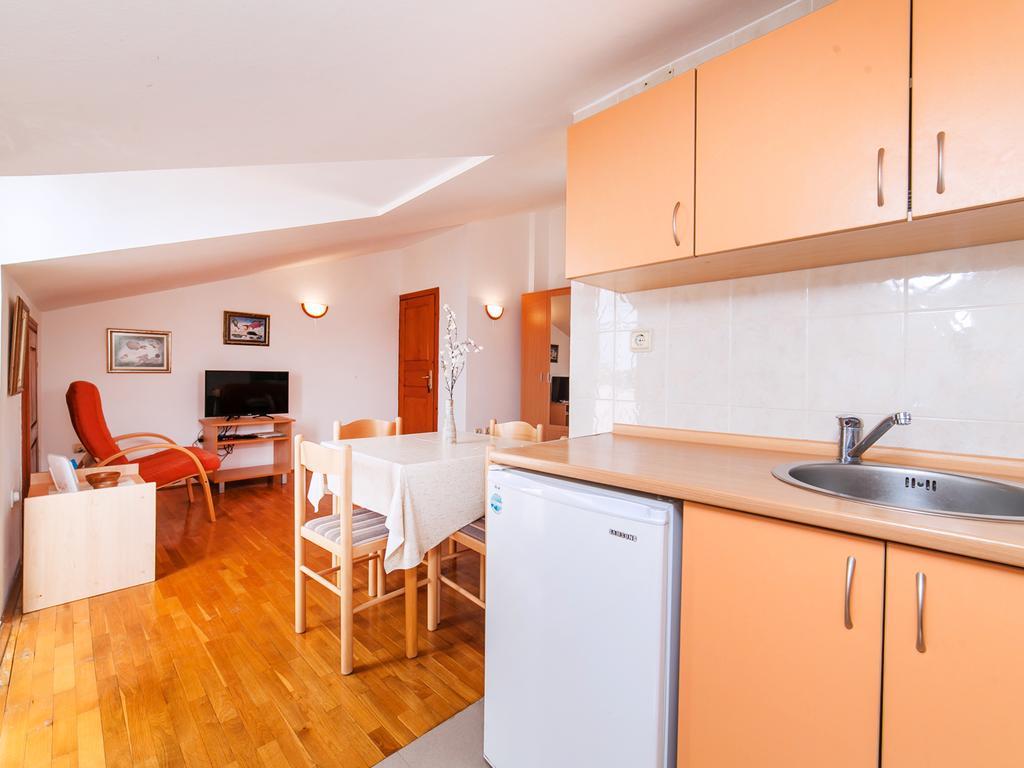 Apartments Krs Medinski Petrovac Екстер'єр фото